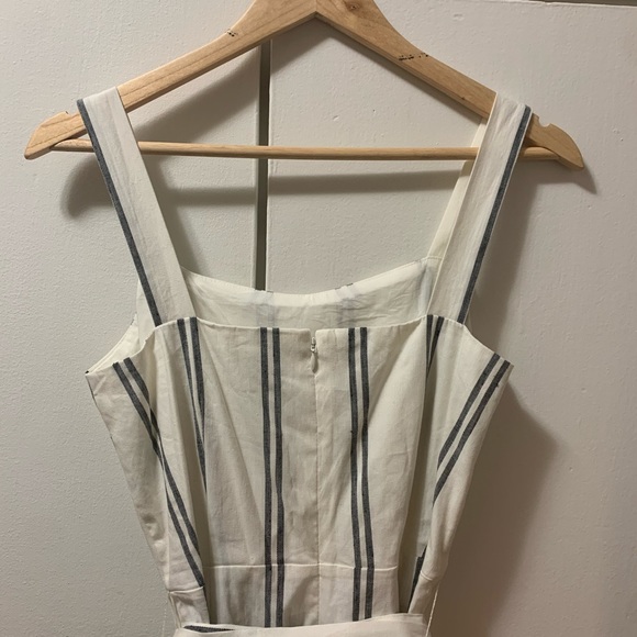 Gap linen striped jumpsuit size 2 - Picture 8 of 8